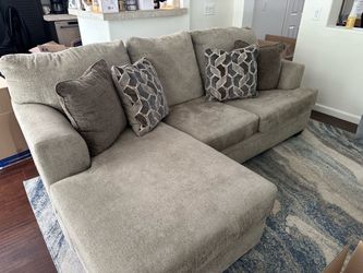 Ashley  Stonemeade Sofa Chaise