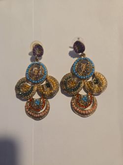 Earings