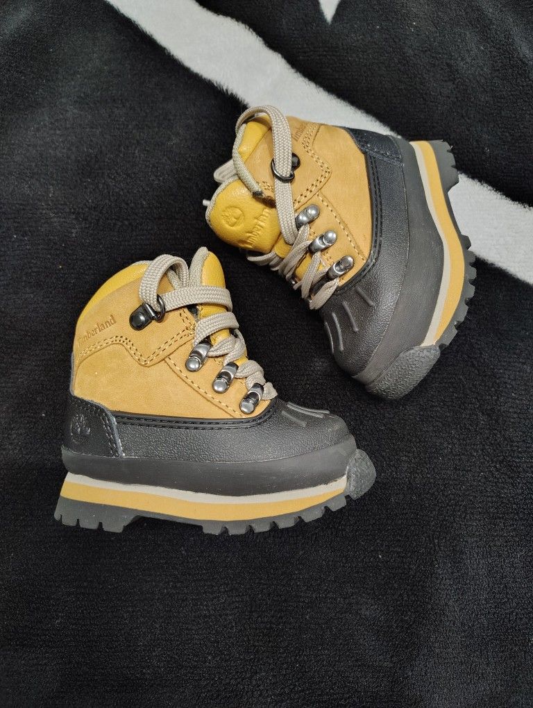 Little Boy Size 5 Timberlands
