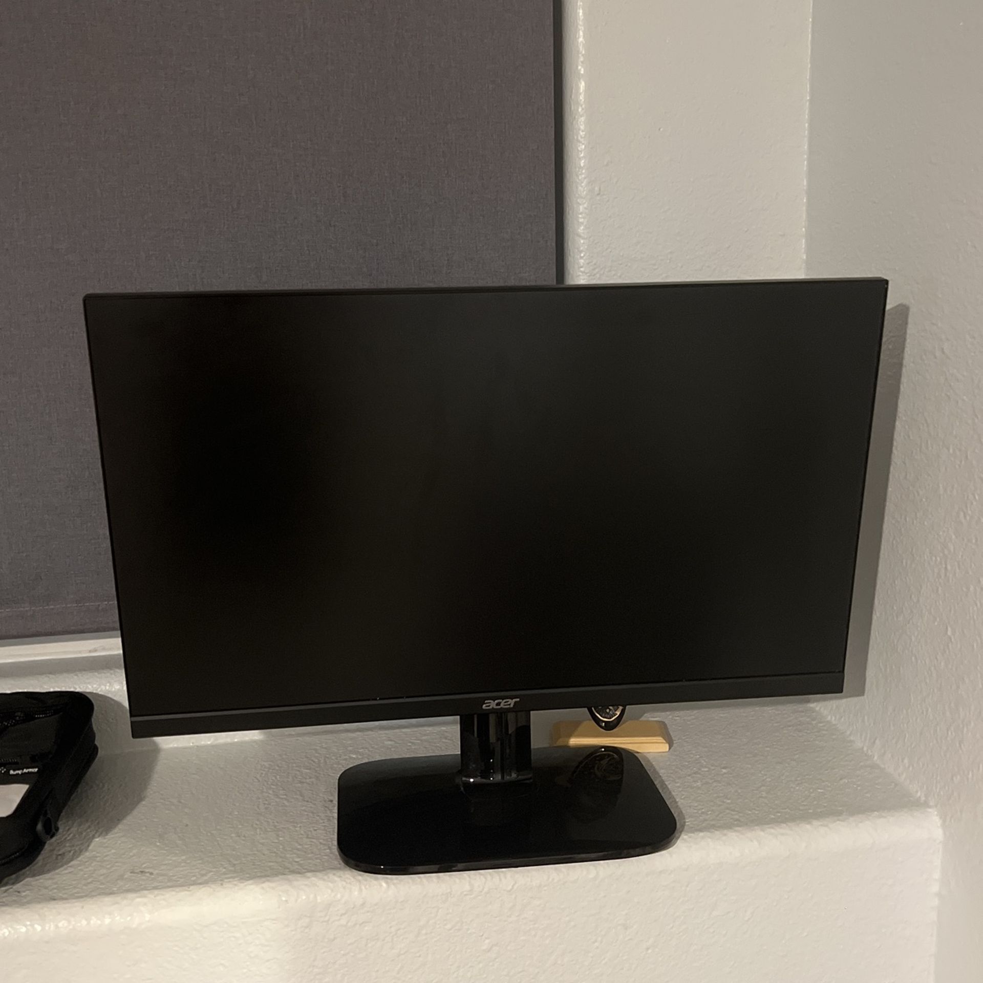 Gaming acer monitor-105 Hz