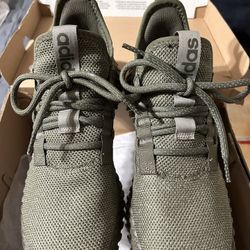 Mens Adidas KATIR 3.0  Size 9