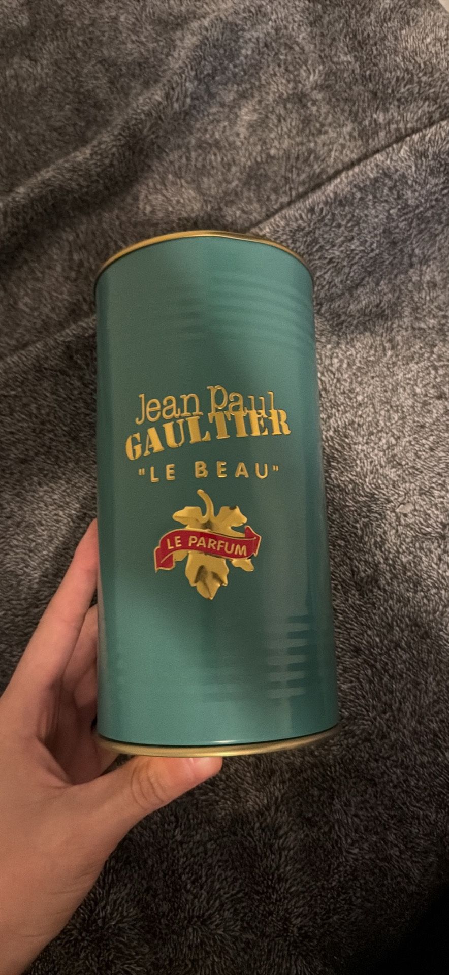 JPG Le Beau Le Parfum