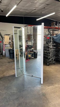 3 way mirror