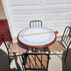 Tile Porcelain Table With 4 Chair