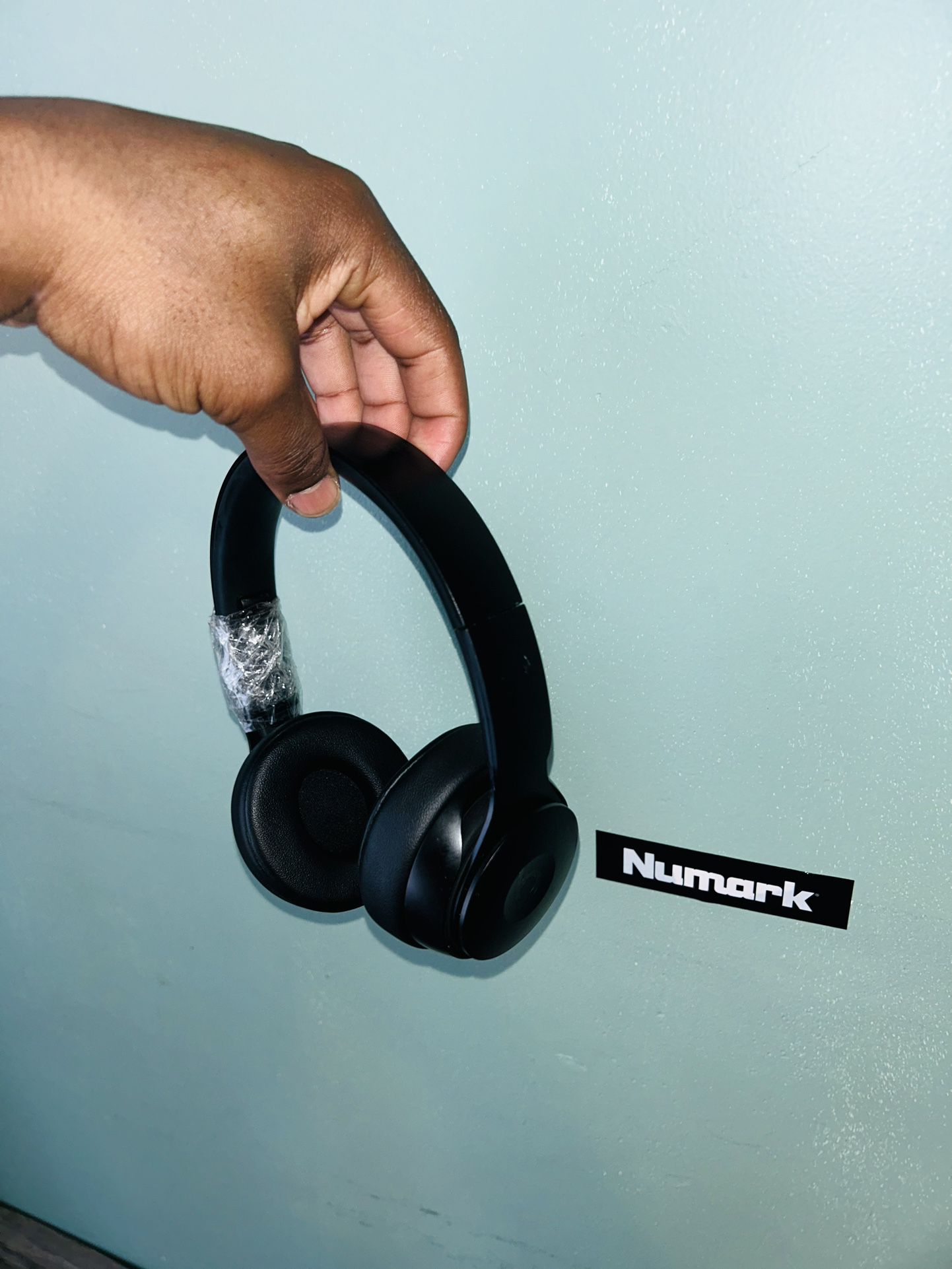 Black Beats Headphones 