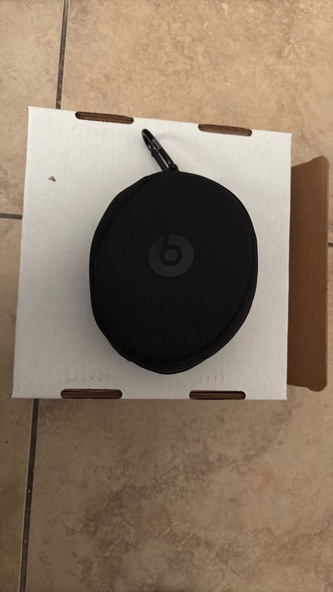 Beats Solo 3 Grey Adjustable Sizing