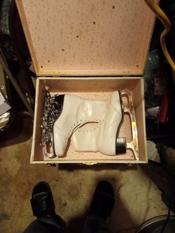 Vintage Ice Skates