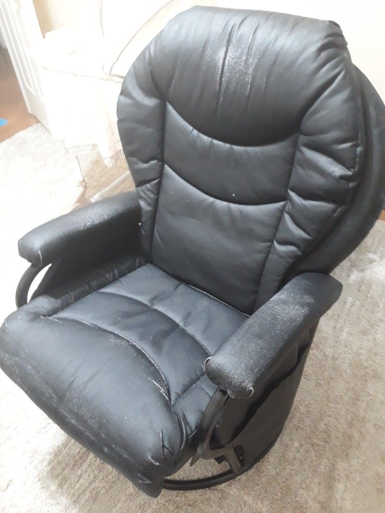 Office Chair & Ottoman