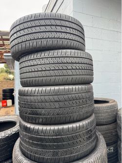 255/35r20 cooper  tires en excelentes condiciones de vida las 4