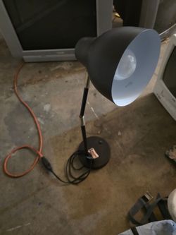 Table lamp