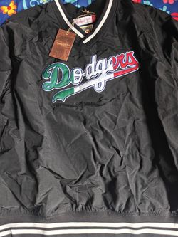L.A. Dodgers Mitchell & Ness, Mexico Nylon Pullover Jacket (Black)