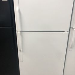 21 Cubic Foot Top Freezer Refrigerator