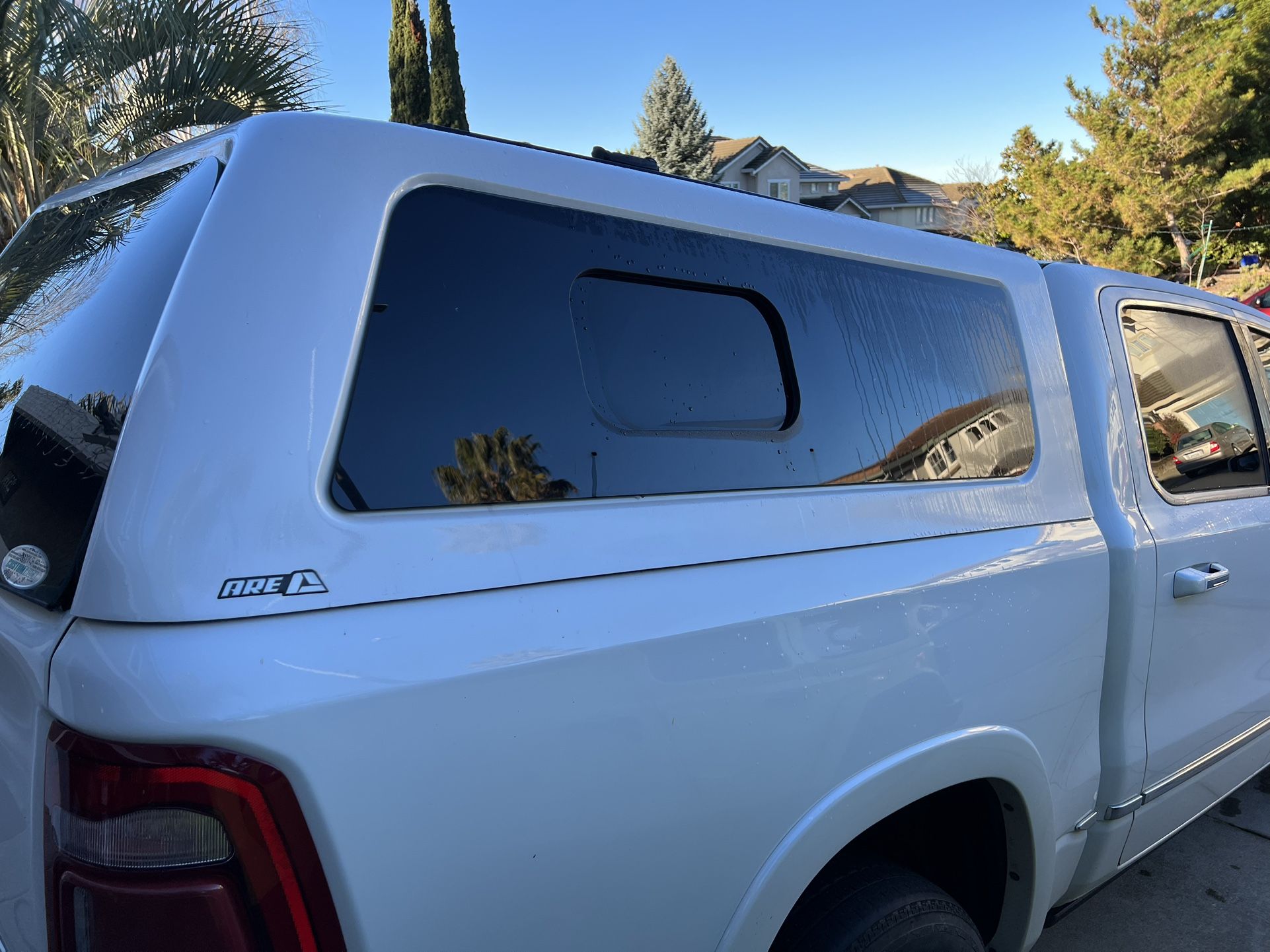ARE Truck cap - RAM 1500 5.7 Ft Bed