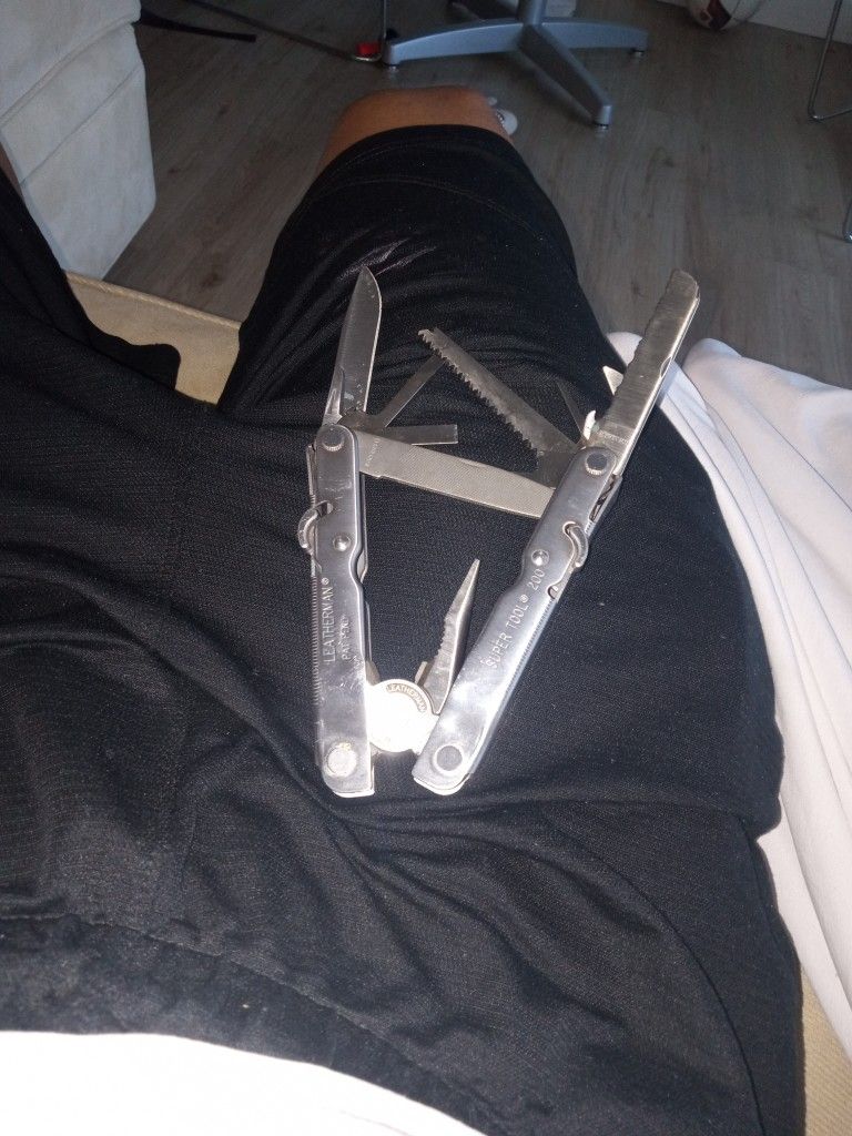 Leatherman Pat Pend Super Tool 200