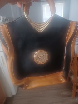 MK purse