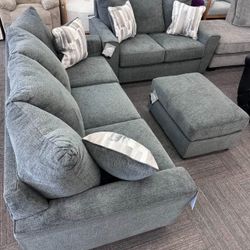 Living Room Set, Sofa, Loveseat, Gray, New
