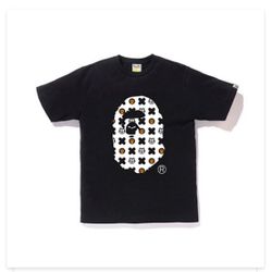 BAPE T
