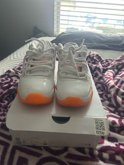 Air Jordan 11
