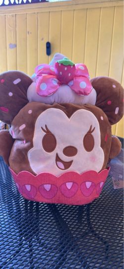 Minnie Mouse cupcake munchlings backpack
