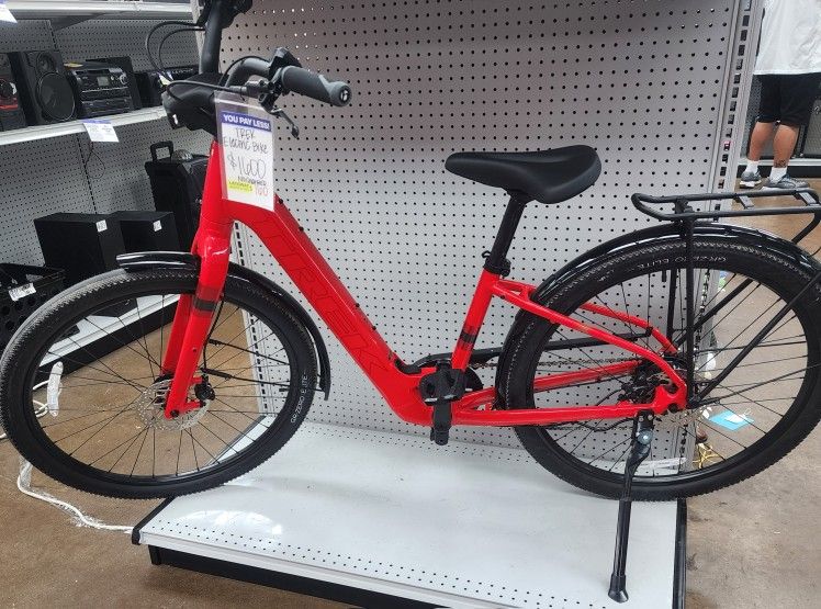 LIKE NEW!! TREK EBIKE NO CHARGER!!