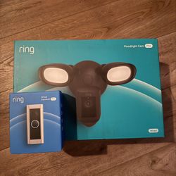brand new ring flood light with door camera 