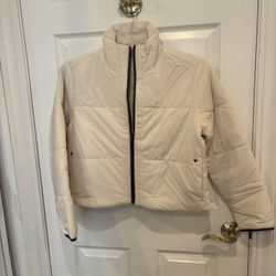 Vuori Women’s Canyon Insulted venture Jacket (Bone)