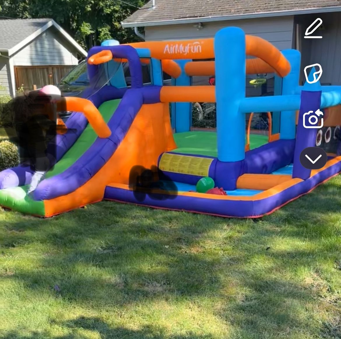 Bouncy House With Blower