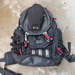 Oakley Kitchen Backpack