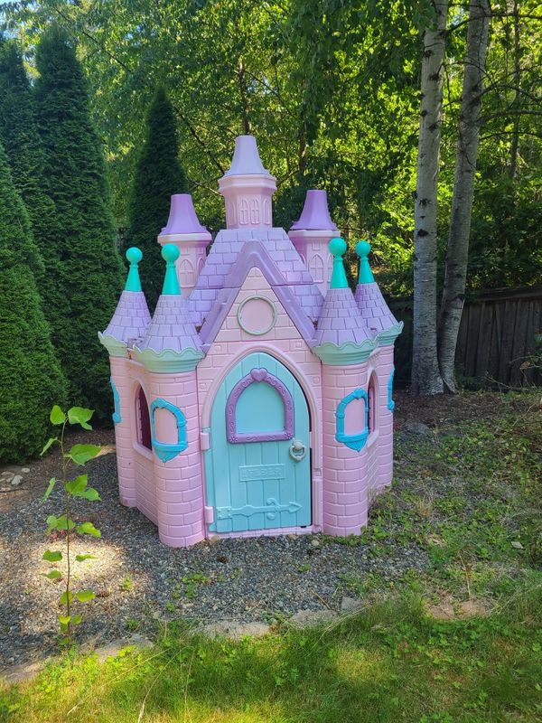 Feber princess castle for Sale in Redmond, WA OfferUp
