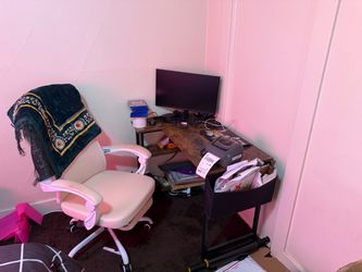 Office Desk & White Office Chair