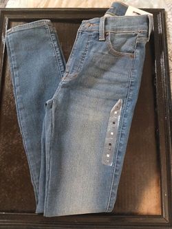 Womens/juniors jeans
