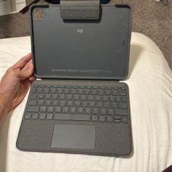 Logi keyboard for ipad 11 inch 