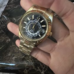 New Watch For Sale Automatic Movement For Men 41mm