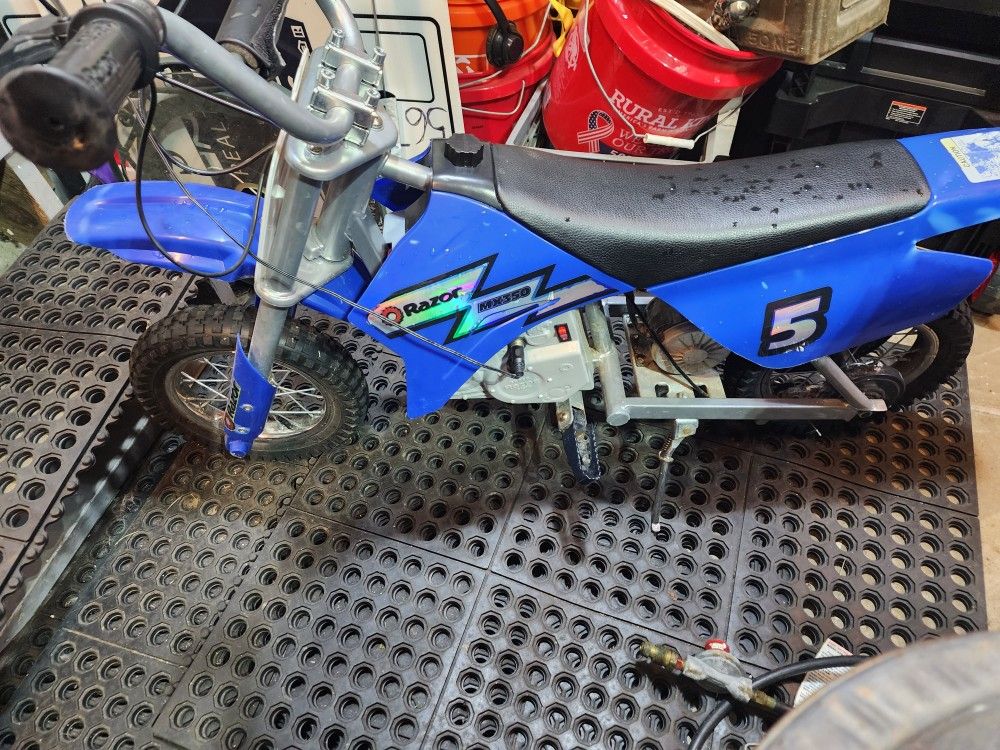 Razor Mx350