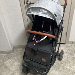 Foldable Stroller For A Family In Need - Free