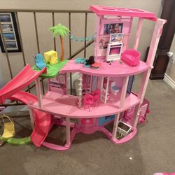 Barbie Dollhouse 