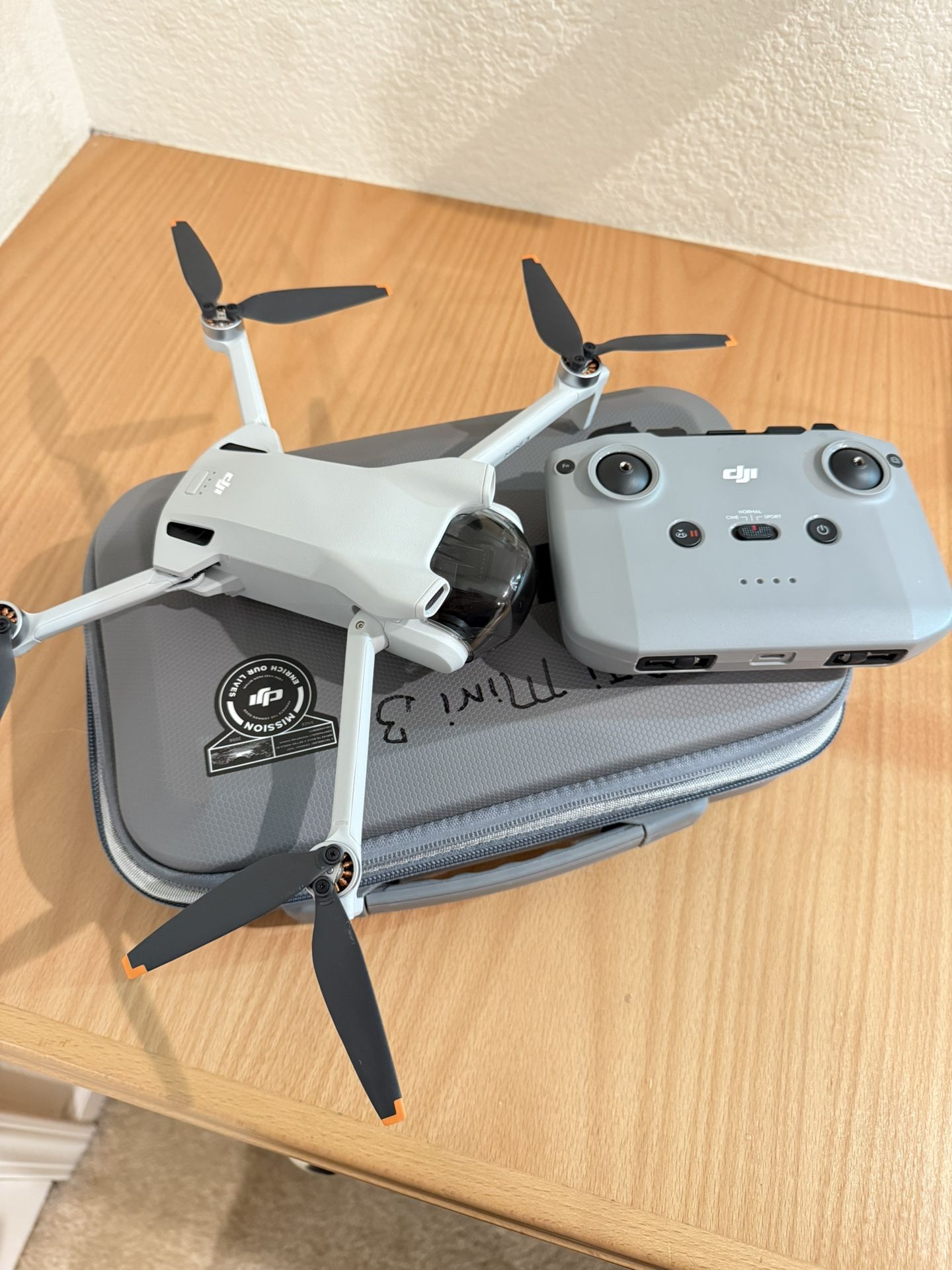 NEW!! DJI MINI 3 DRONE NO FAA RESTRICTIONS READY TO FLY HIGH QUALITY 4K HDR VIDEO CAMERA LONGER FLIGHT TIMES