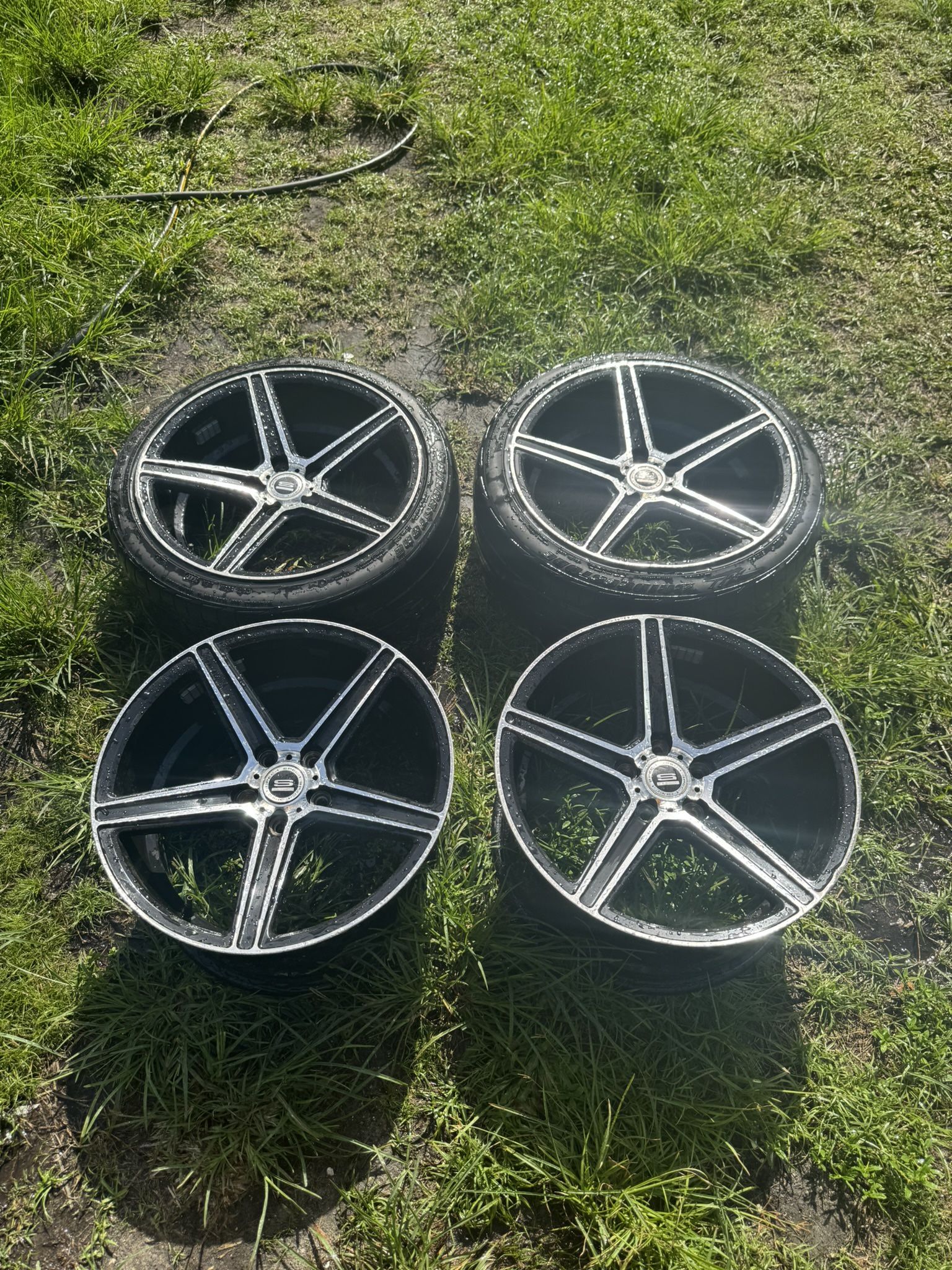 Spec 1 Staggered 18” Rims And Tires