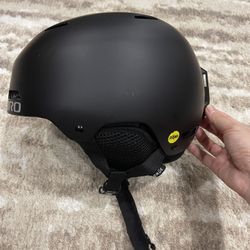 GIRO youth Snow Helmet XS