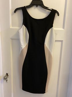 Amina dress ,size medium