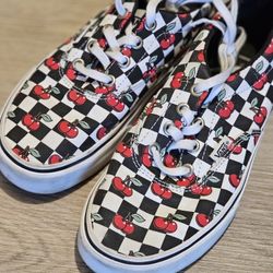 Big Girl/Women's Vans