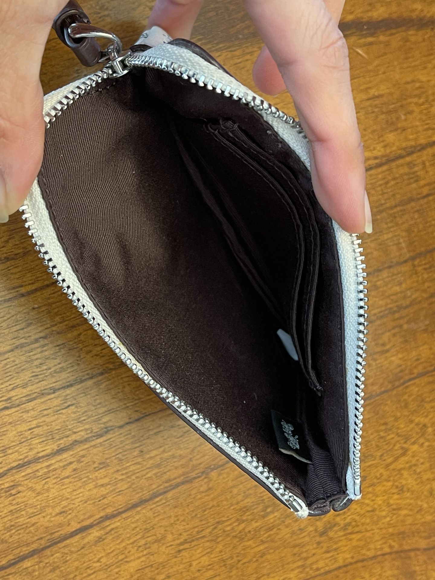 Coach - Wristlet!