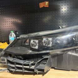 Toyota Mirai Headlight 