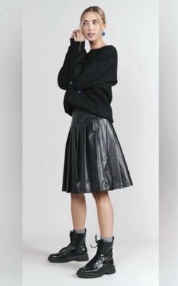 ADINA Black Faux Leather Pleated Knee Length Women's Skirt Size Xs