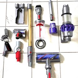 Dyson Cyclone V10 Animal Cordless Vacuum