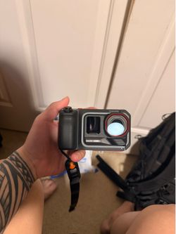 Insta 360 Ace pro 2 *Disclaimer not xplorer pro grip*