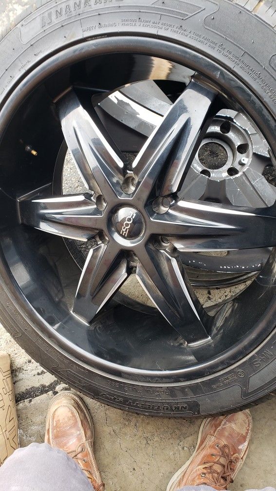 22 Inch 6 Lugs Foose Rims for Sale in Lake Elsinore, CA - OfferUp