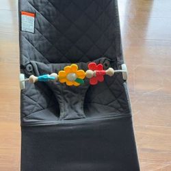 BabyBjörn Bouncer Bliss with Toy Bar - Excellent Condition