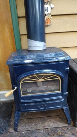 Propane gas fireplace