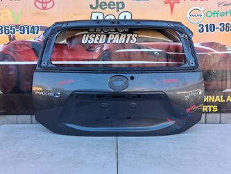 2012 2013 2014 2015 2016 2017 2018 2019 TOYOTA PRIUS C TAILGATE SHELL ORIGINAL USED (SMALL DENT)